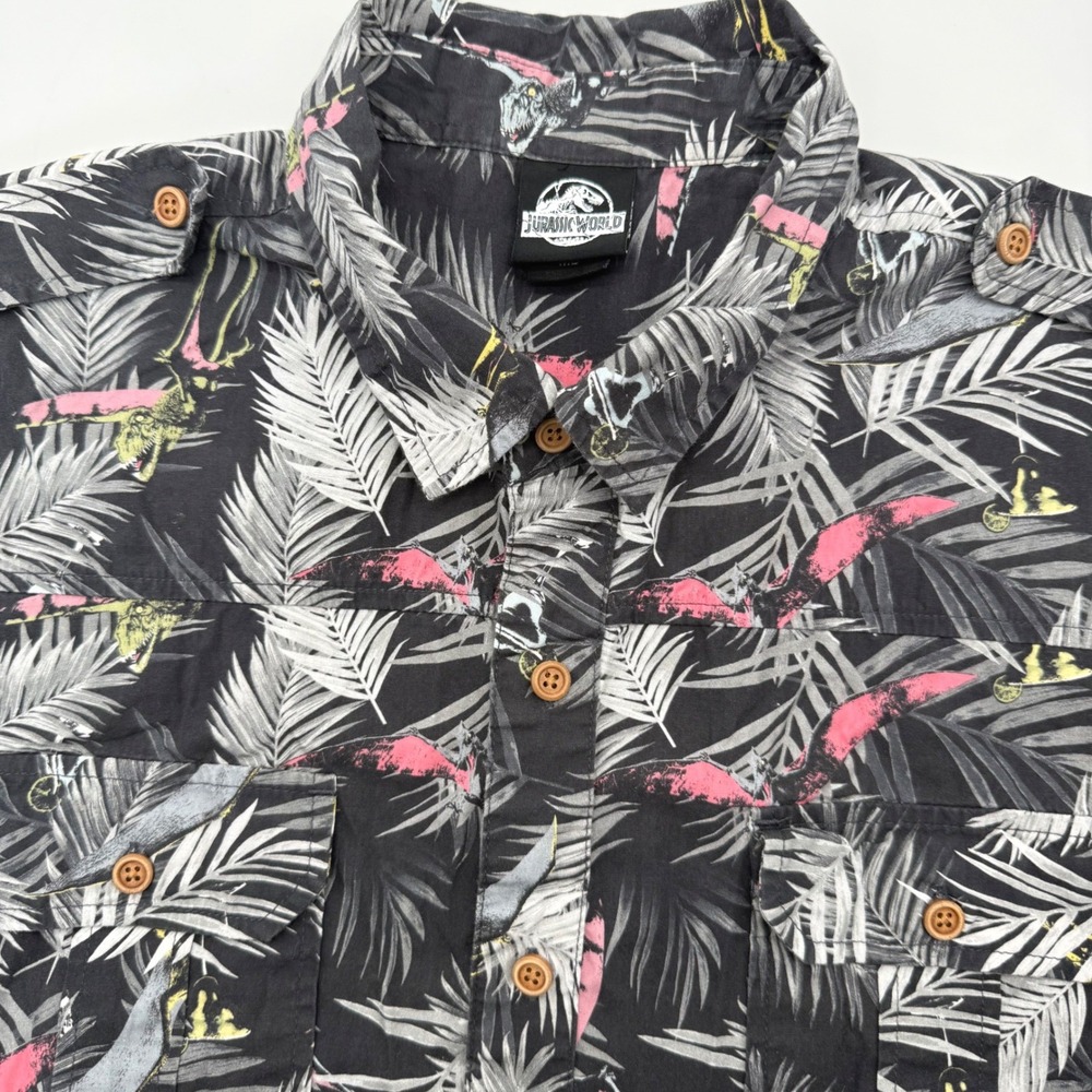Jurassic World Shirt Mens MD Black Tropical‎ Dinosaur Print Button Down Epaulets